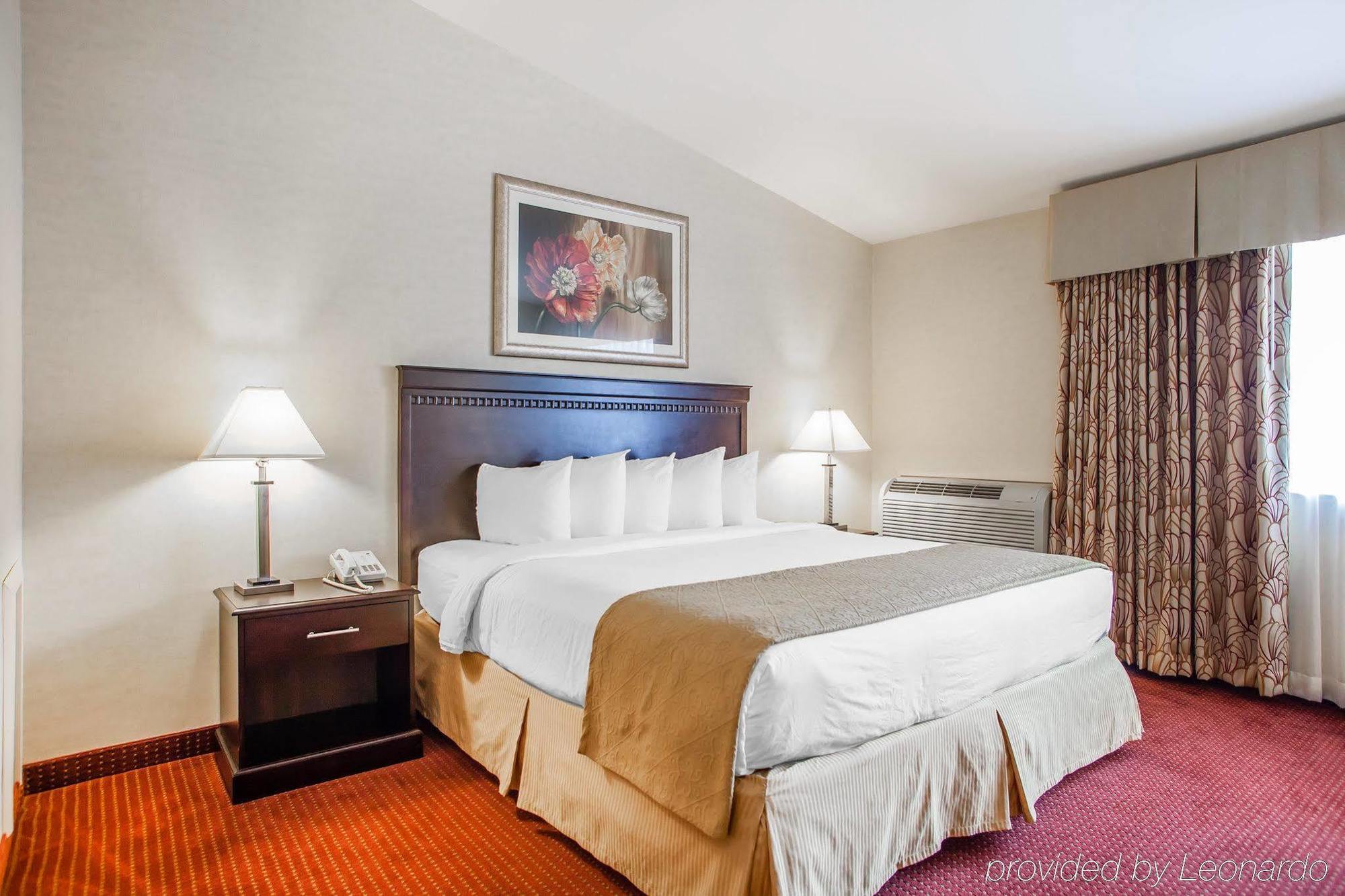 Red Roof Inn & Suites Mt Holly - Mcguire Afb Westampton Exterior photo
